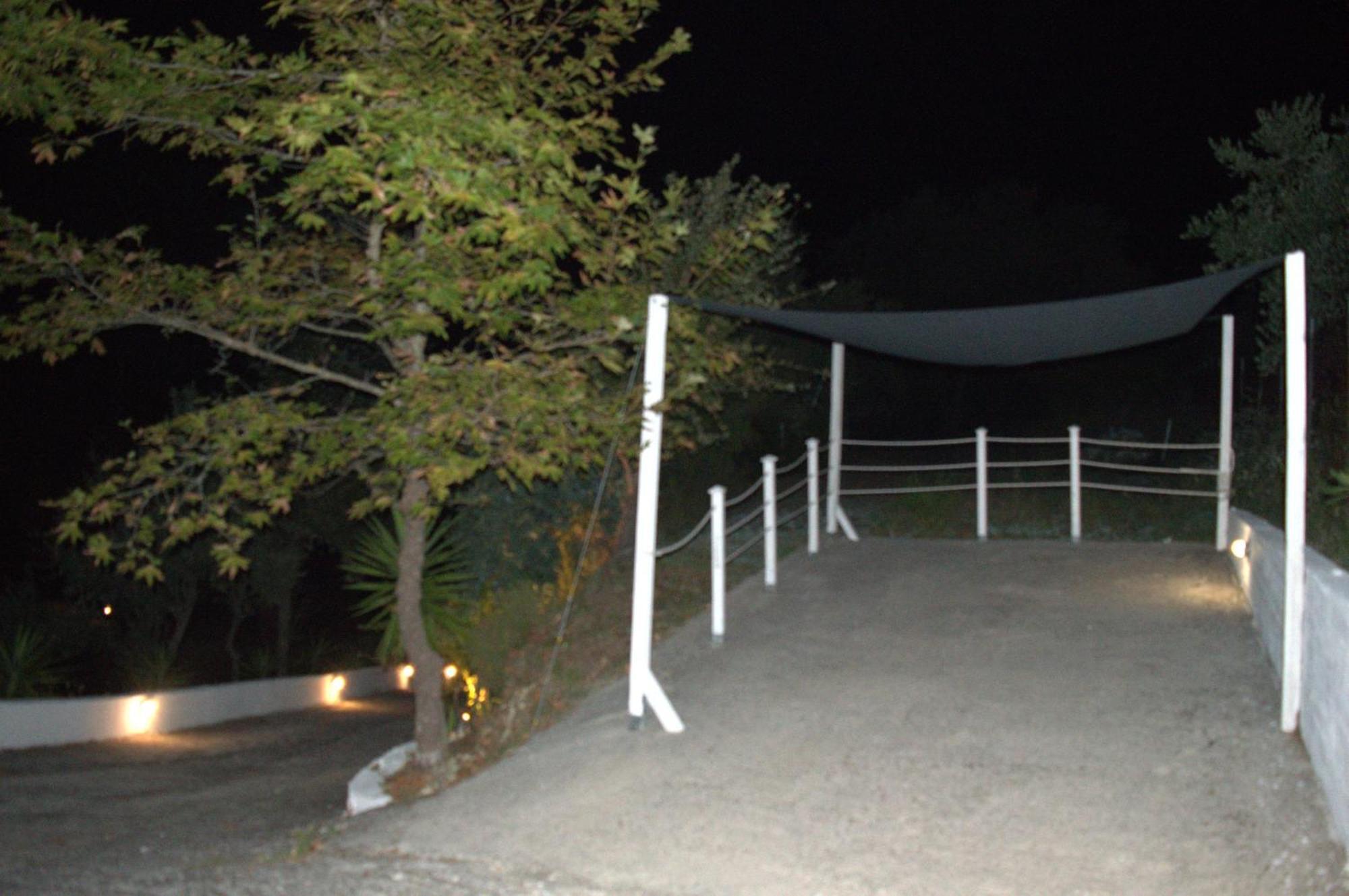 Villa Platanias Agia Paraskevi (Skiathos) Exterior foto
