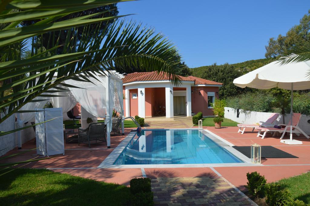 Villa Platanias Agia Paraskevi (Skiathos) Exterior foto